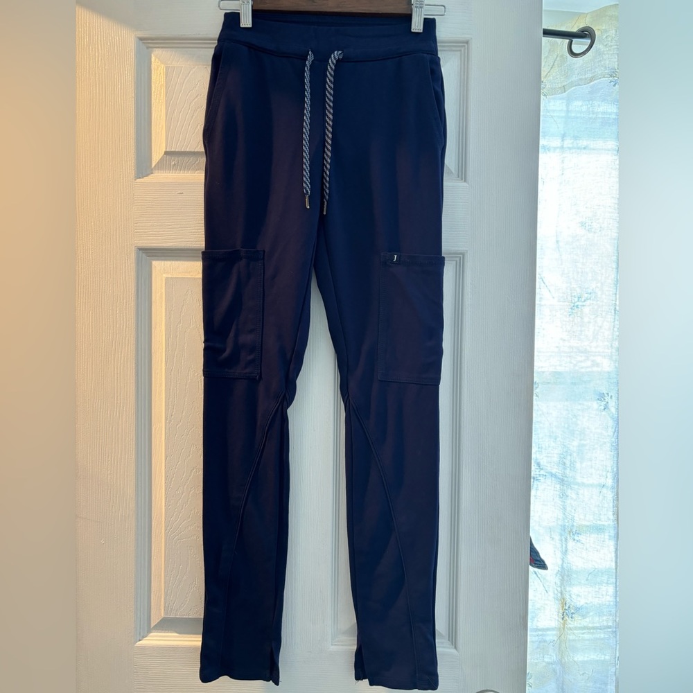 Januu scrub pants. XXS tall. Gently worn